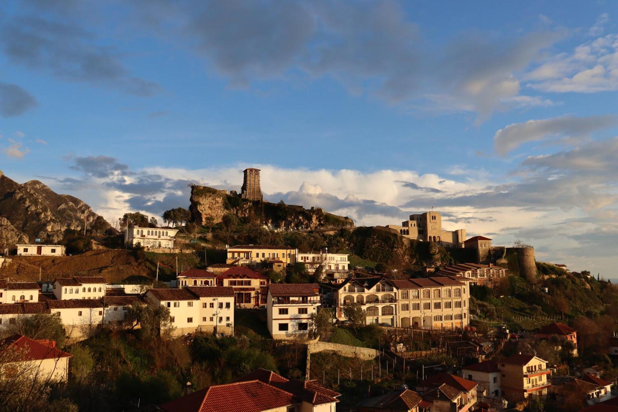Pisha Panoramic Rooms Krujë Exteriér fotografie